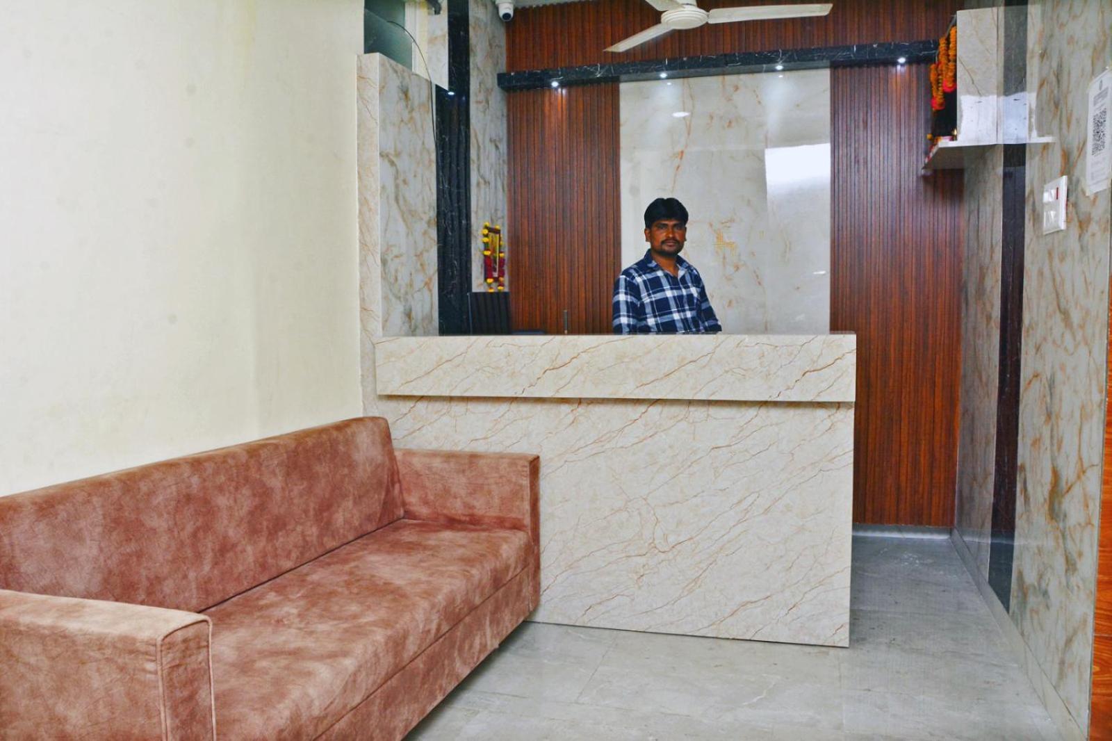 Udupi Deluxe Lodge Gulbarga 古尔伯加 外观 照片