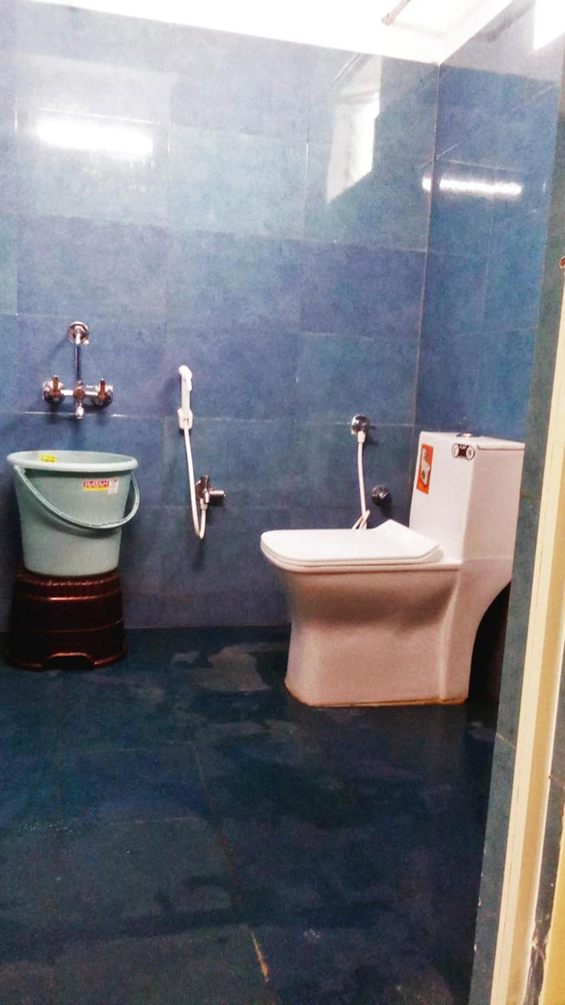 Udupi Deluxe Lodge Gulbarga 古尔伯加 外观 照片