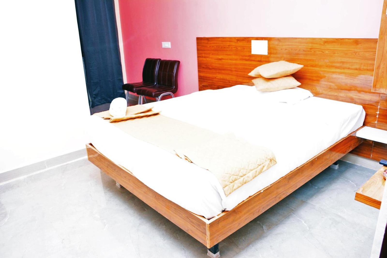 Udupi Deluxe Lodge Gulbarga 古尔伯加 外观 照片