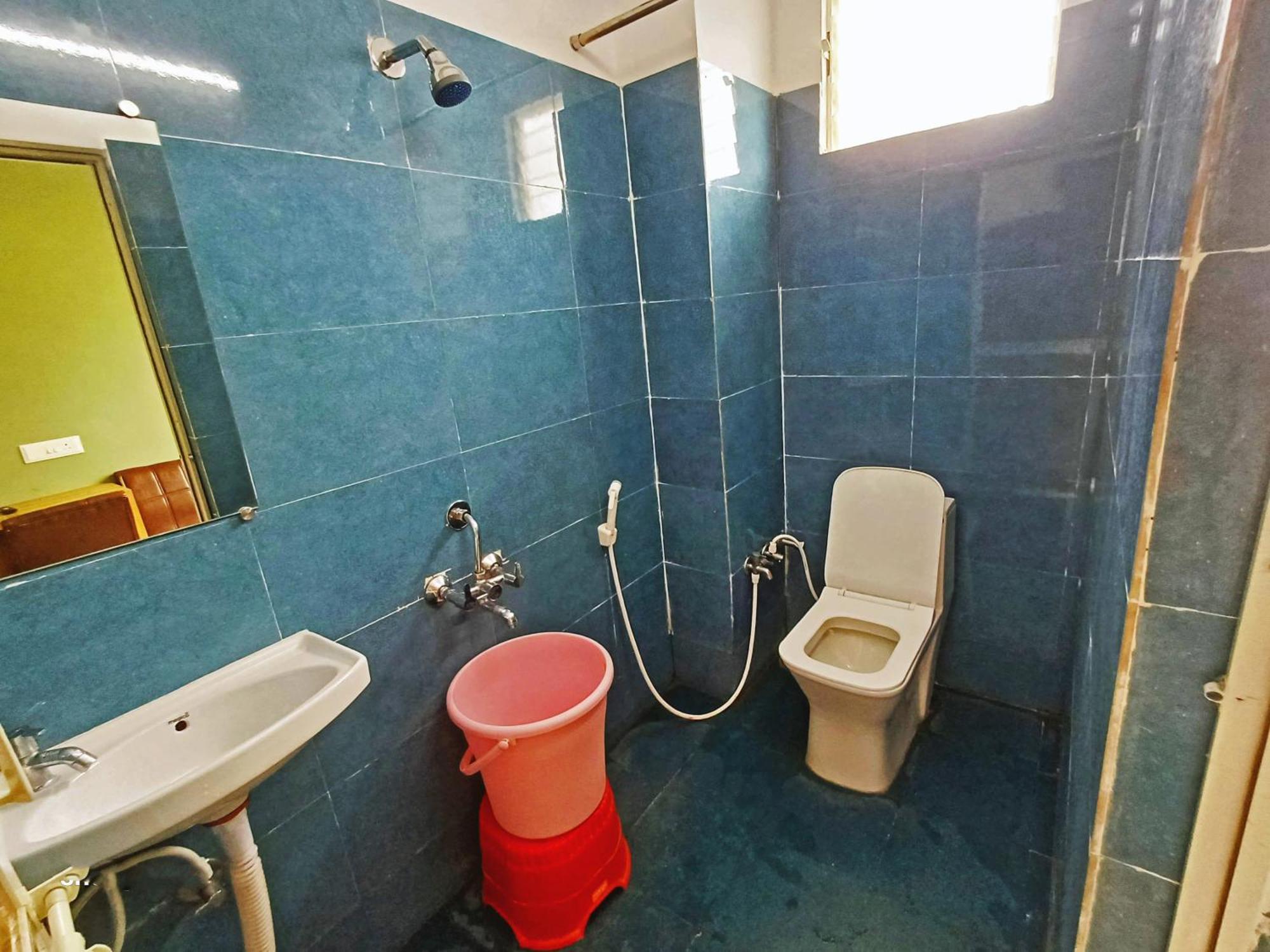 Udupi Deluxe Lodge Gulbarga 古尔伯加 外观 照片